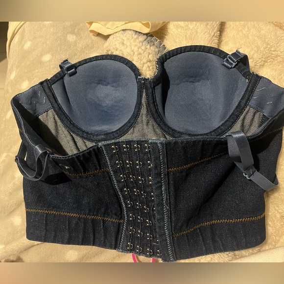 Rhinestone Top - Picture 3 of 5